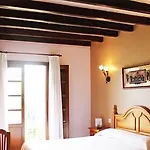 La Estela Cantabra Pensionat 3*