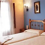 La Estela Cantabra Guest house Tonanes