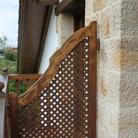 La Estela Cantabra בית הארחה