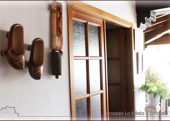 拉埃斯特拉坎塔布莱波萨达酒店