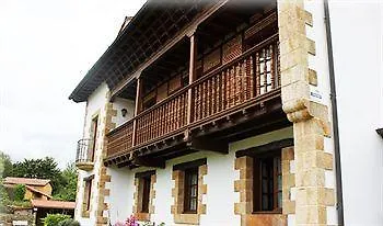 拉埃斯特拉坎塔布莱波萨达酒店 招待所 Toñanes